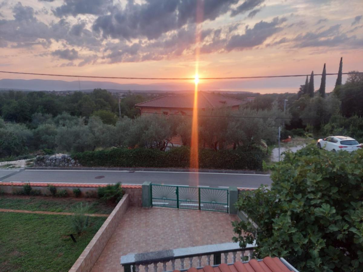 Vila Paula Малинска Екстериор снимка