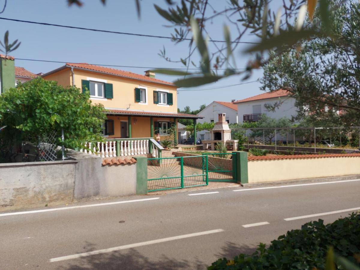 Vila Paula Малинска Екстериор снимка